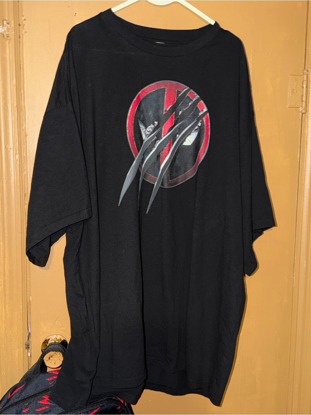 Marvel Deadpool Graphic T Shirt Men’s Size 3XL Used Pre Owned Short Sleeve Tee U